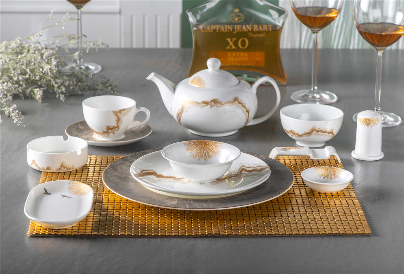 花面陶瓷-蟾宫折桂